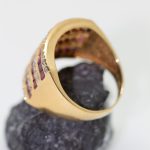 Anillo oro amarillo de rubíes y brillantes - Imagen 2
