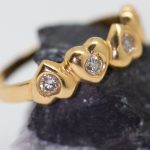 Anillo Reina de Corazones oro amarillo - Imagen 2