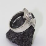 Anillo Giralda oro blanco brillantes y zafiro - Imagen 2