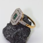 Anillo Octágono esmeralda y brillantes