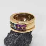 Anillo Arcoiris oro amarillo y piedras