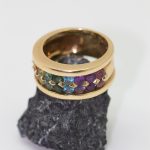 Anillo Arcoiris oro amarillo y piedras - Imagen 5