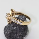 Anillo Mariana oro amarillo y brillantes - Imagen 2