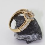 Anillo Mariana oro amarillo y brillantes - Imagen 4