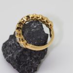 Anillo Macarena oro amarillo y brillantes - Imagen 2