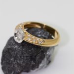 Anillo Gisela oro amarillo y brillantes