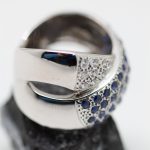 Anillo Doble oro blanco brillantes y zafiros - Imagen 3