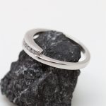 anillo Tati oro blanco y brillantes