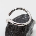 Anillo Falco oro blanco y brillante - Imagen 2