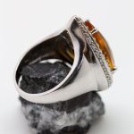 Anillo Topacio grande y brillantes - Imagen 2