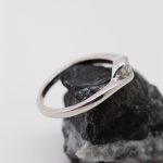 Anillo Gota oro blanco y brillante - Imagen 3