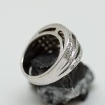 Anillo Cruzado oro blanco y brillantes - Imagen 2