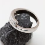 Anillo Ascendente oro blanco brillantes - Imagen 2