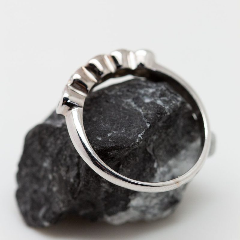 Anillo oro blanco 5 brillantes