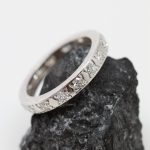 Anillo Giralda oro blanco y brillantes - Imagen 3