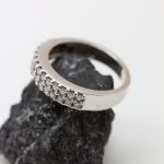 Anillo Marea oro blanco y brillantes