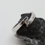 Anillo Raisa oro blanco y brillante - Imagen 4