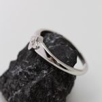 Anillo Estrellita oro blanco y brillante