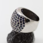 Anillo Mar oro blanco y zafiros