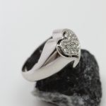 Anillo Corazón oro blanco y brillantes - Imagen 2