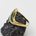 Anillo Marcia oro amarillo esmeraldas y brillantes