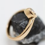 Anillo Saona oro amarillo y brillantes