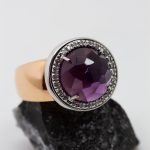 Anillo Venecia oro rosado amatista y brillantes - Imagen 3