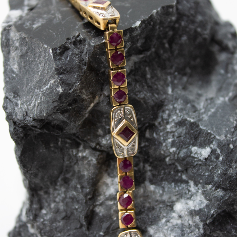 IMG_8256 Pulsera Cleopatra oro amarillo rubíes y brillantes - Imagen 1