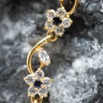 Pulsera Flores oro amarillo piedras sintéticas