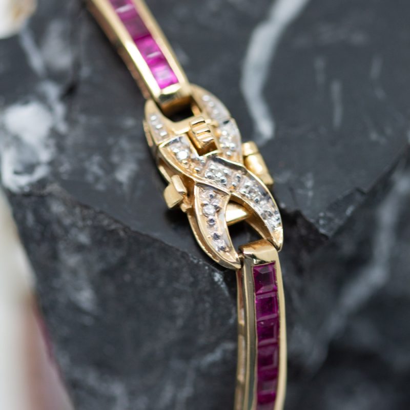 Pulsera Vintage Isabella oro amarillo rubíes y brillantes