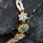 Pulsera marian oro amarillo y piedras sintéticas - Imagen 2