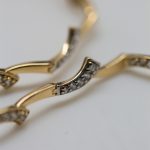 Pulsera Lucía oro amarillo y brillantes - Imagen 3