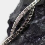 Pulsera Clara rígida oro blanco brillantes