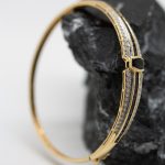 Pulsera Lady rígida oro amarillo brillantes y onix - Imagen 4