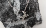 Detalle del Colgante Elsa de oro blanco con brillantes