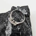 Anillo de oro blanco con brillantes Aitana